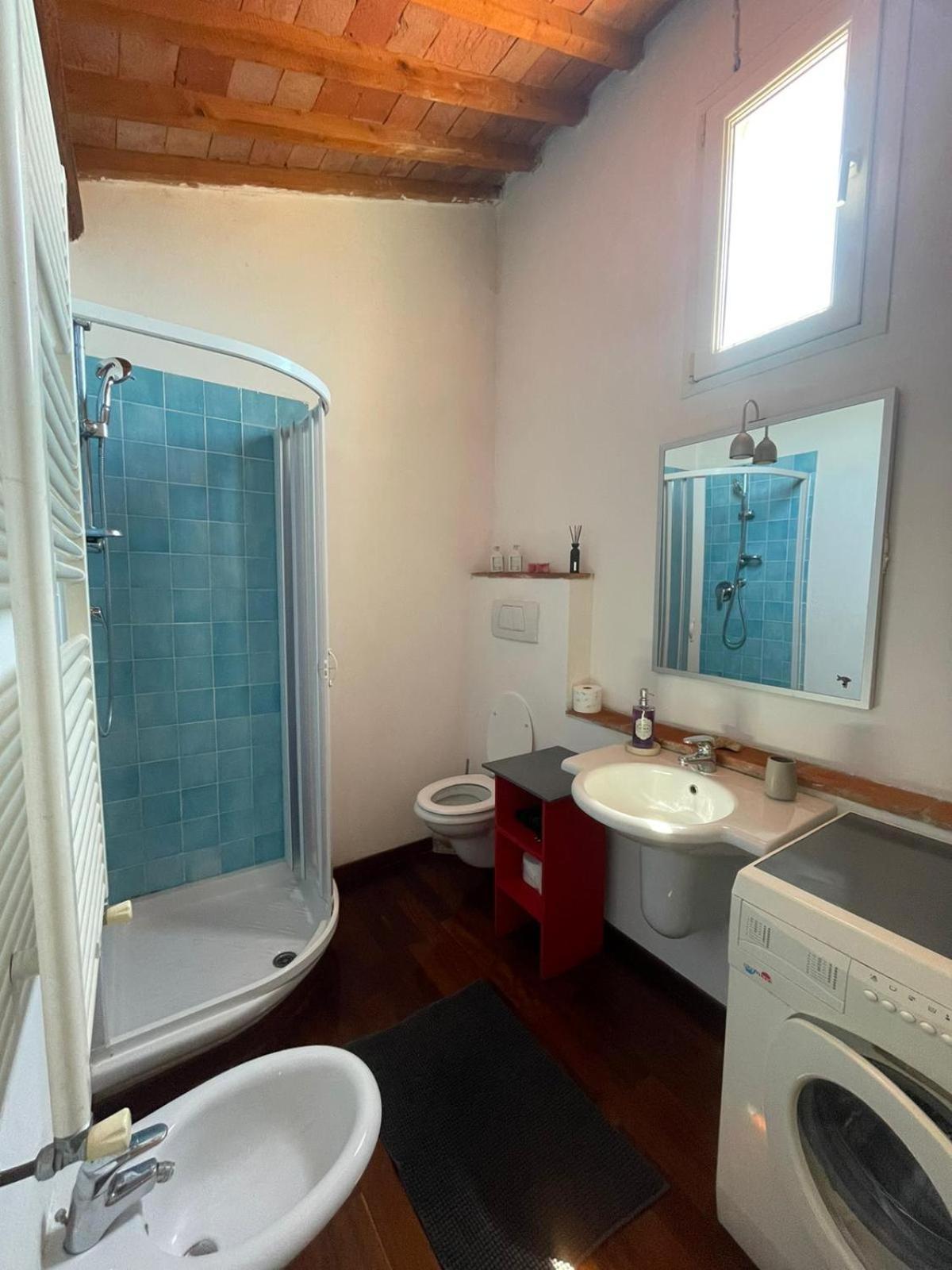 La Finestra Sul Porto Apartment Livorno Ngoại thất bức ảnh